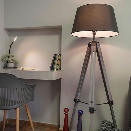 Beautiful Apt In Glyfada Center, Papandreou Street Athene Buitenkant foto