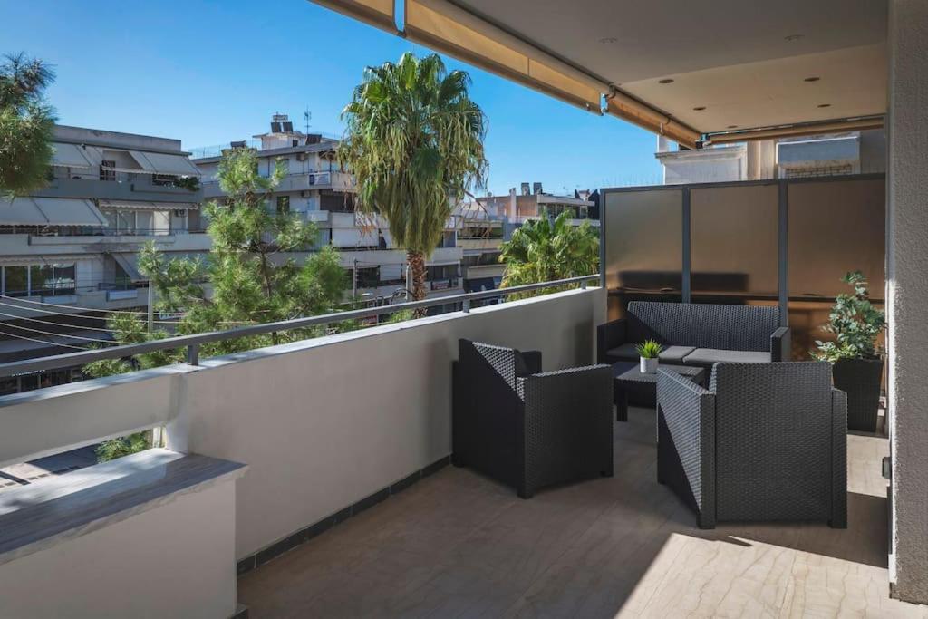 Beautiful Apt In Glyfada Center, Papandreou Street Athene Buitenkant foto